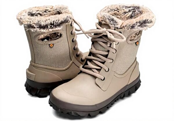 Bottes de neige BOGS Arcata Dots femme imperméables chaudes